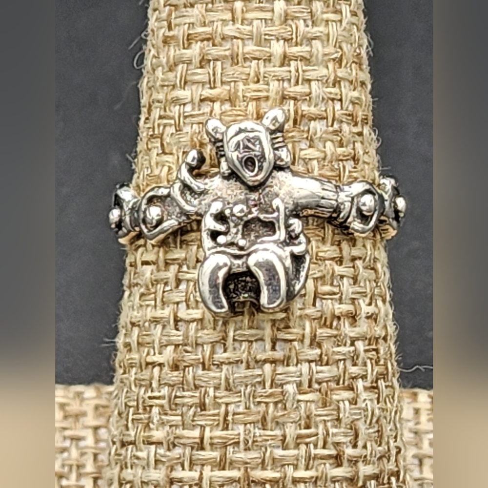 Vintage Dakota West Native American Storyteller Sterling Ring